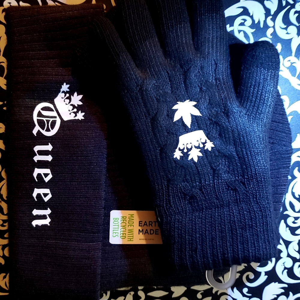 Hat and glove set
